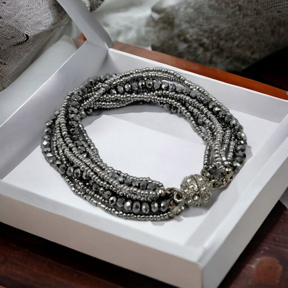 Silver Beaded Magnetic Closure Multiple Strand Bracelet NWOT - Picture 1 of 4